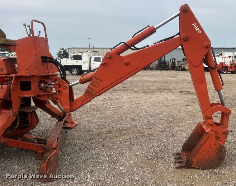 image for item EG0884 1998 Ditch Witch 7610 trencher