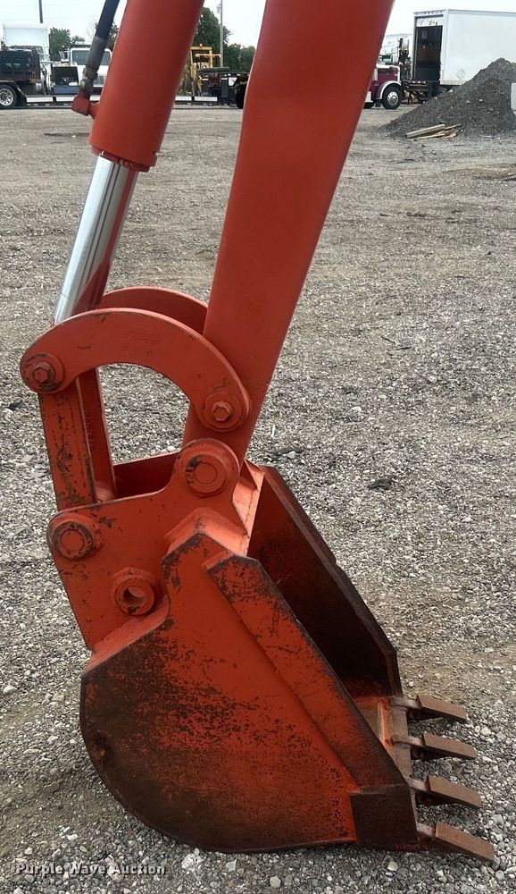 image for item EG0884 1998 Ditch Witch 7610 trencher
