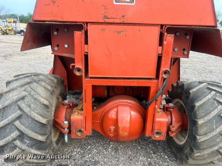 image for item EG0884 1998 Ditch Witch 7610 trencher