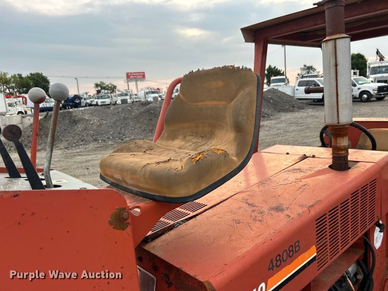 image for item EG0884 1998 Ditch Witch 7610 trencher