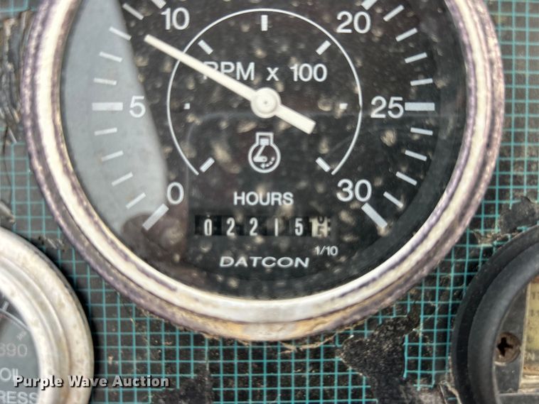 image for item EG0884 1998 Ditch Witch 7610 trencher