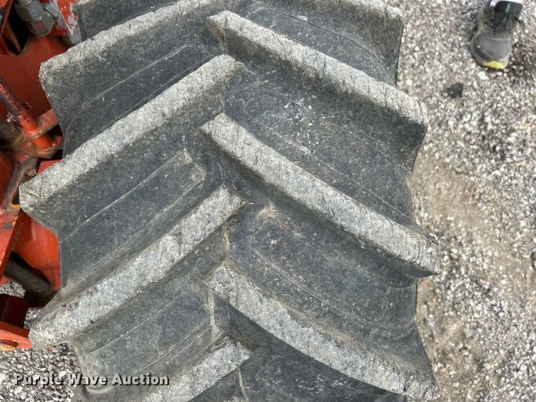 image for item EG0884 1998 Ditch Witch 7610 trencher