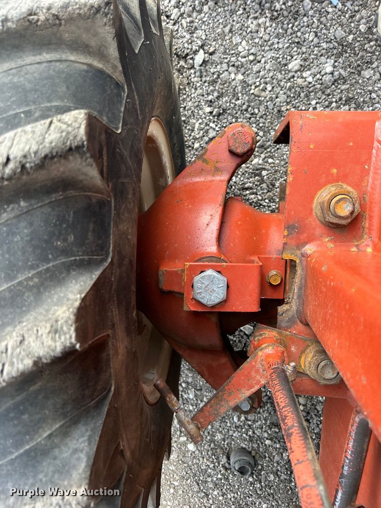 image for item EG0884 1998 Ditch Witch 7610 trencher