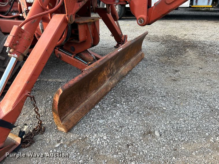 image for item EG0885 1997 Ditch Witch 7610 trencher