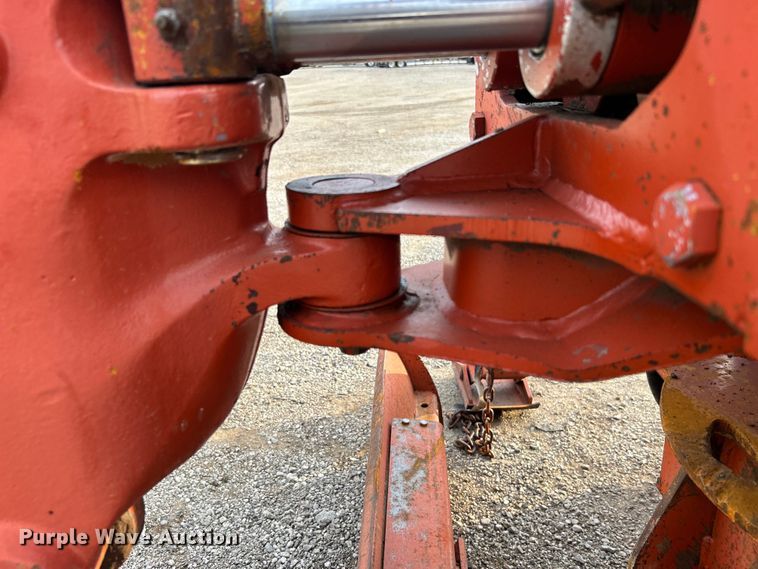 image for item EG0885 1997 Ditch Witch 7610 trencher