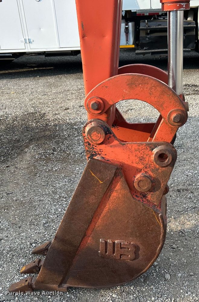 image for item EG0885 1997 Ditch Witch 7610 trencher