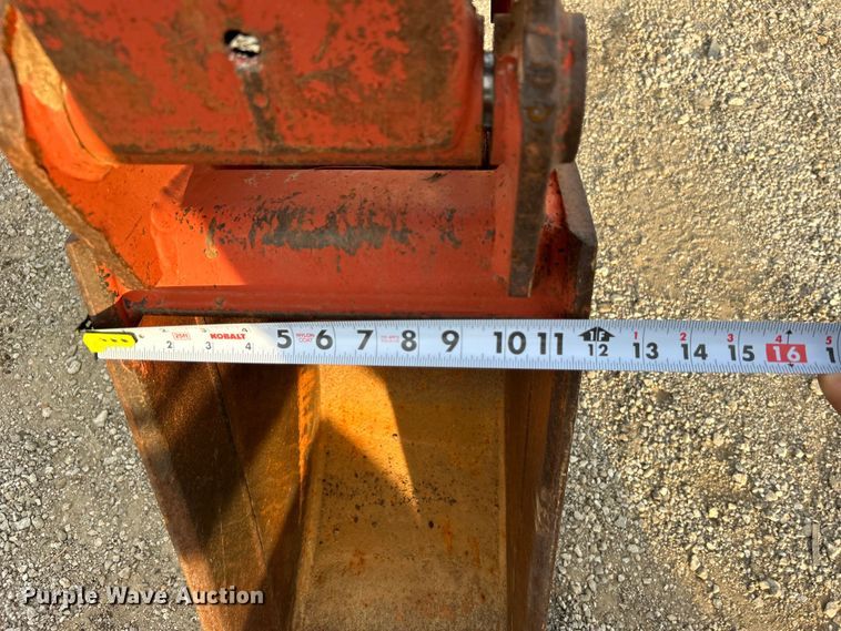 image for item EG0885 1997 Ditch Witch 7610 trencher