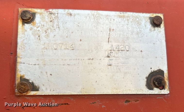 image for item EG0885 1997 Ditch Witch 7610 trencher