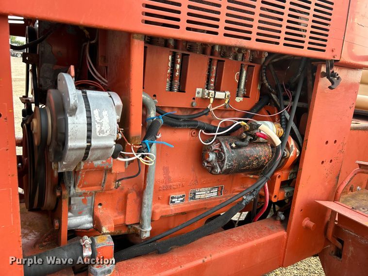 image for item EG0885 1997 Ditch Witch 7610 trencher