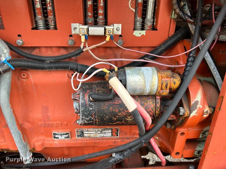 image for item EG0885 1997 Ditch Witch 7610 trencher