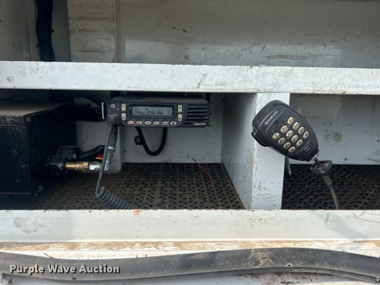 image for item EG0886 2019 Dodge  Ram 5500HD Crew Cab utility / service truck