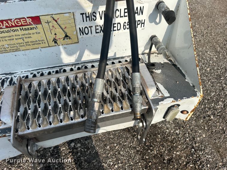 image for item EG0886 2019 Dodge  Ram 5500HD Crew Cab utility / service truck