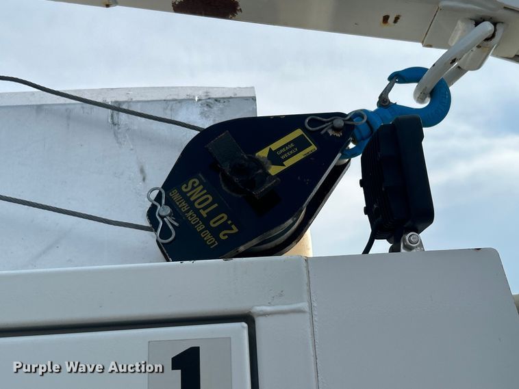 image for item EG0886 2019 Dodge  Ram 5500HD Crew Cab utility / service truck