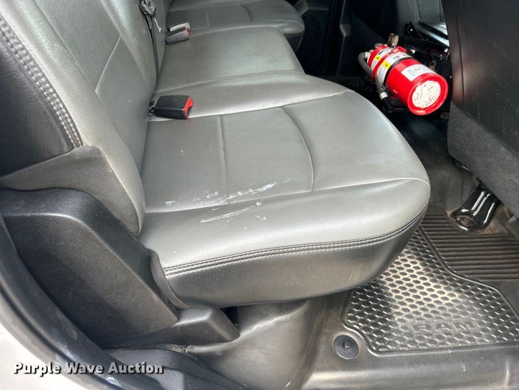 image for item EG0886 2019 Dodge  Ram 5500HD Crew Cab utility / service truck