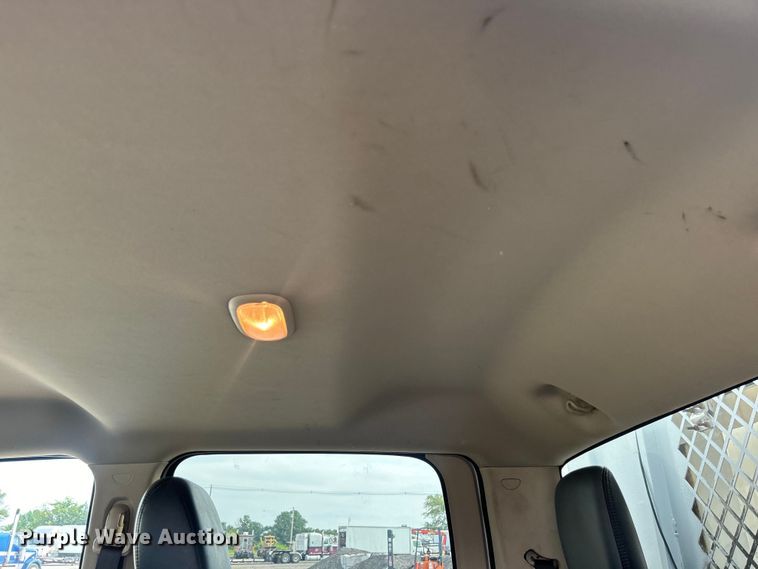 image for item EG0886 2019 Dodge  Ram 5500HD Crew Cab utility / service truck