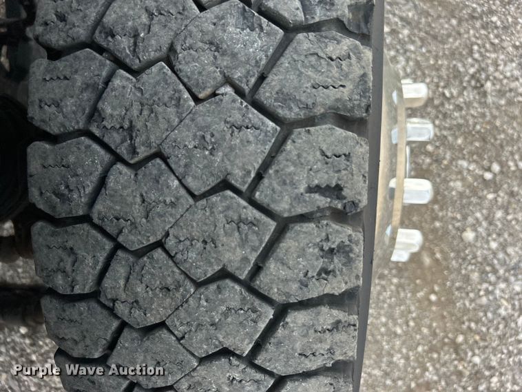 image for item EG0886 2019 Dodge  Ram 5500HD Crew Cab utility / service truck