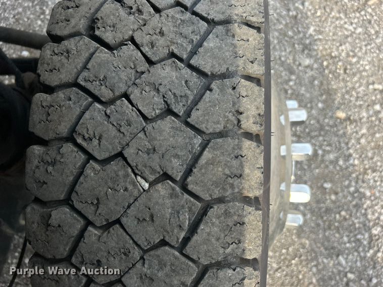 image for item EG0886 2019 Dodge  Ram 5500HD Crew Cab utility / service truck