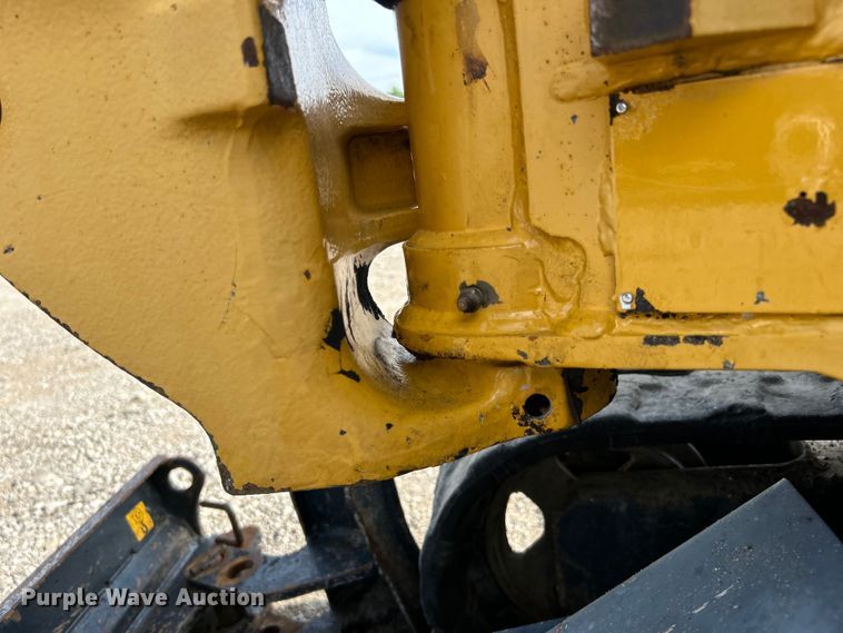 image for item EG0888 2010 John Deere 17D mini excavator