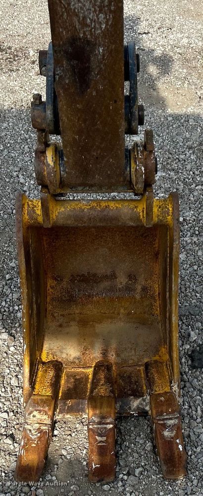 image for item EG0888 2010 John Deere 17D mini excavator