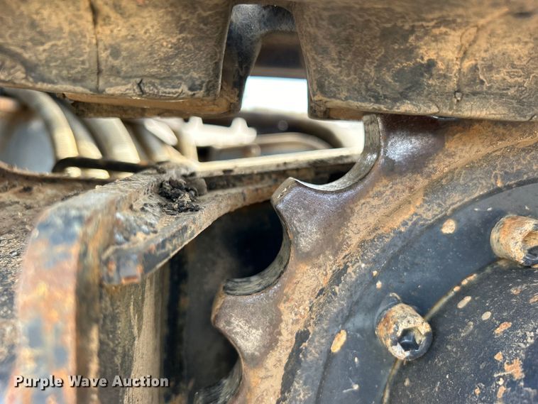 image for item EG0888 2010 John Deere 17D mini excavator