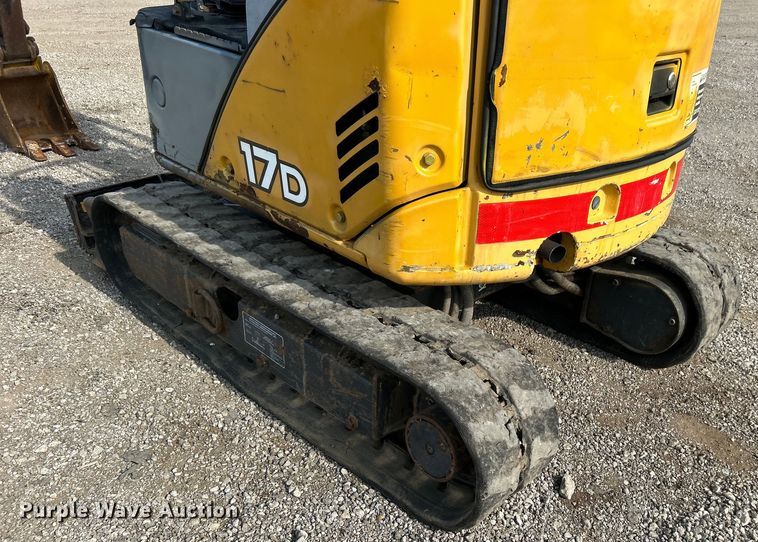 image for item EG0888 2010 John Deere 17D mini excavator