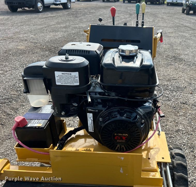 image for item EG0889 2017 Vermeer RTX130 trencher