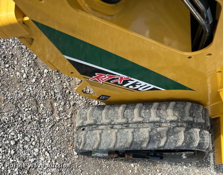 image for item EG0889 2017 Vermeer RTX130 trencher