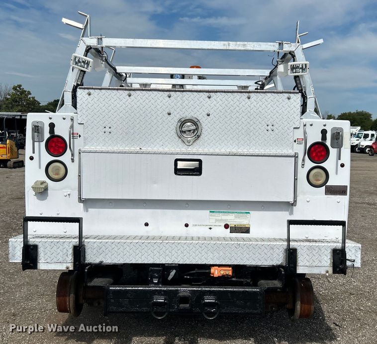 image for item EG0893 2010 Chevrolet Silverado 3500HD Ext. Cab utility bed pickup truck