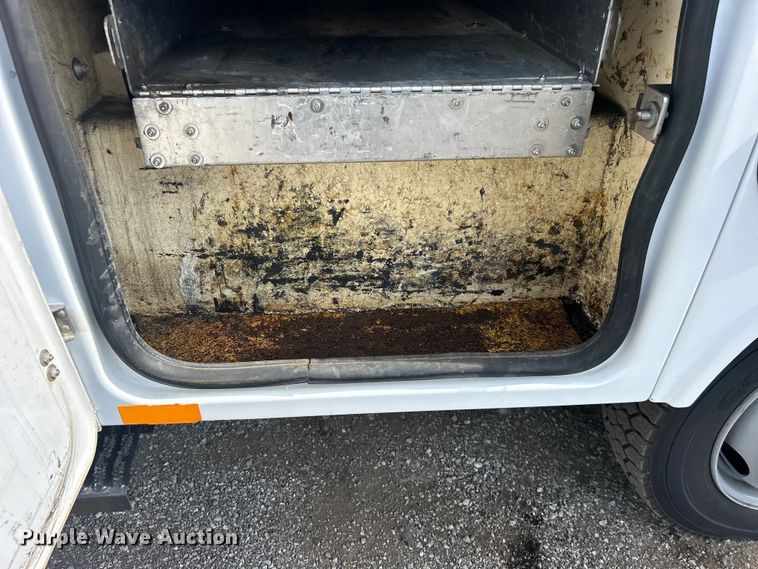 image for item EG0893 2010 Chevrolet Silverado 3500HD Ext. Cab utility bed pickup truck