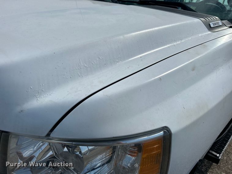 image for item EG0893 2010 Chevrolet Silverado 3500HD Ext. Cab utility bed pickup truck