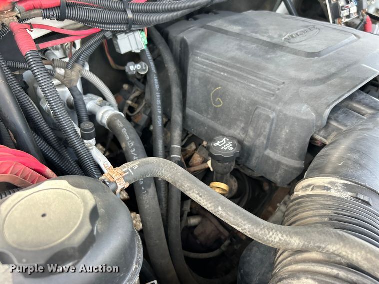 image for item EG0893 2010 Chevrolet Silverado 3500HD Ext. Cab utility bed pickup truck