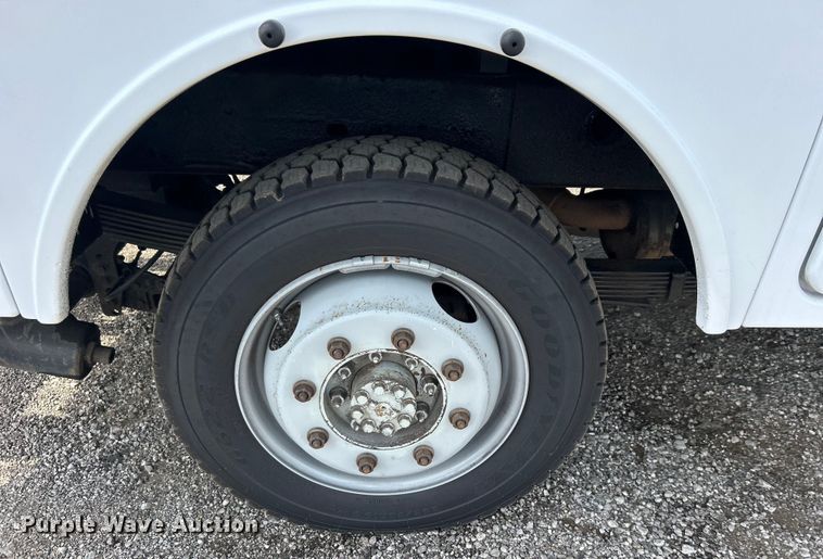 image for item EG0893 2010 Chevrolet Silverado 3500HD Ext. Cab utility bed pickup truck