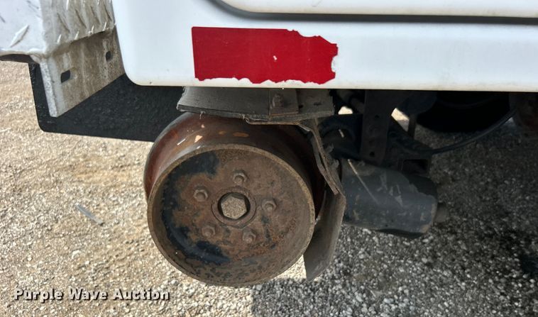 image for item EG0893 2010 Chevrolet Silverado 3500HD Ext. Cab utility bed pickup truck