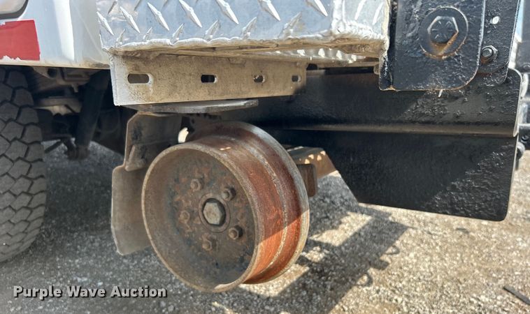 image for item EG0893 2010 Chevrolet Silverado 3500HD Ext. Cab utility bed pickup truck