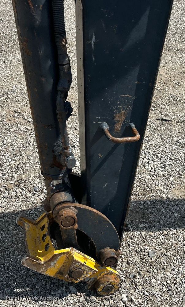 image for item EG0895 John Deere 17D mini excavator