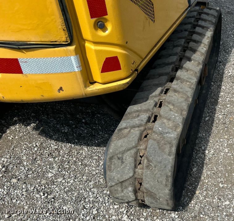 image for item EG0895 John Deere 17D mini excavator