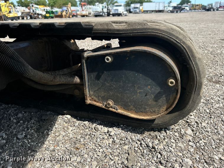 image for item EG0895 John Deere 17D mini excavator