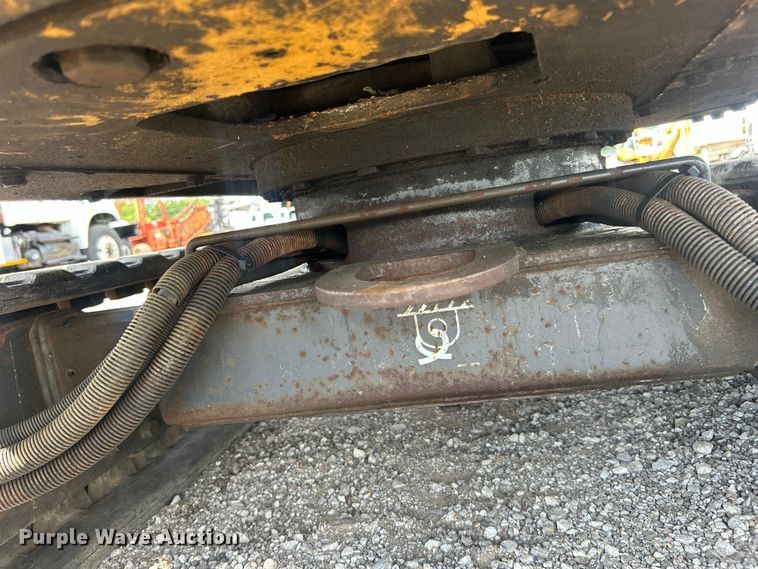 image for item EG0895 John Deere 17D mini excavator