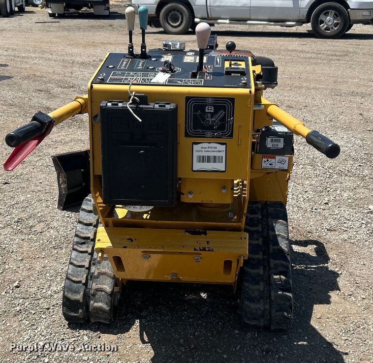 image for item EG0899 2017 Vermeer  RTX130 trencher