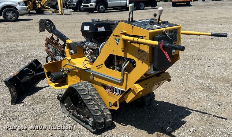 image for item EG0899 2017 Vermeer  RTX130 trencher