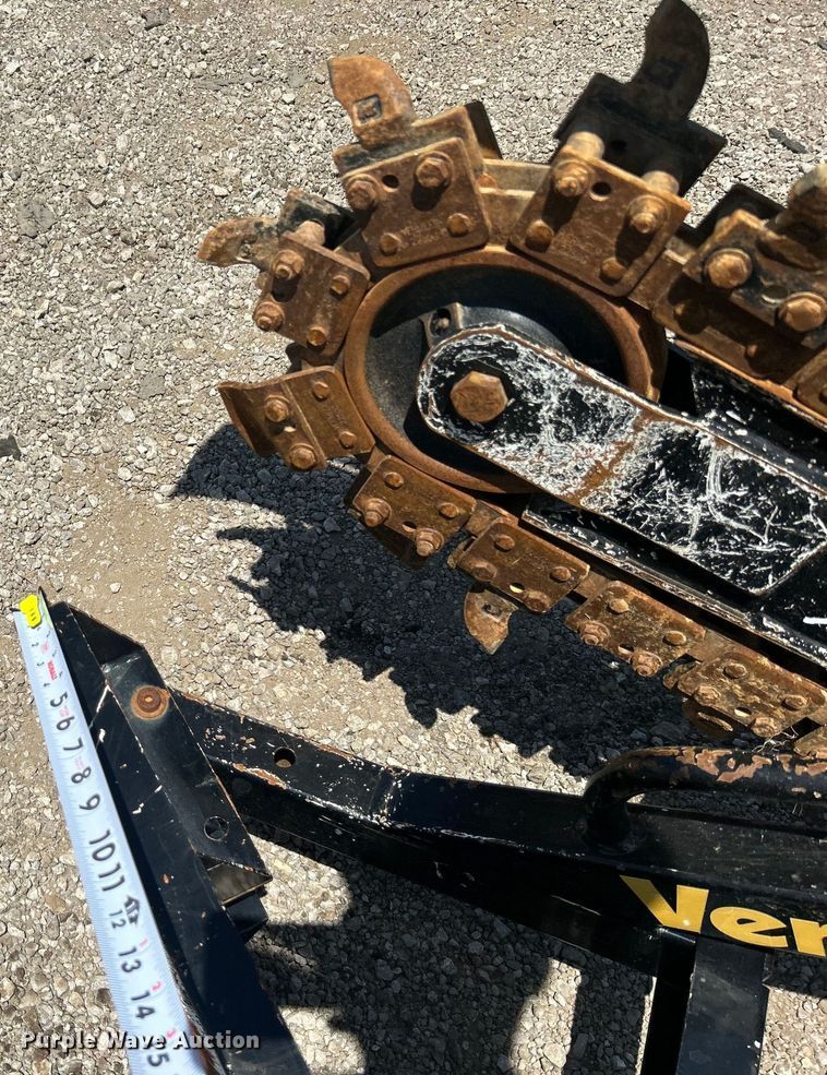 image for item EG0899 2017 Vermeer  RTX130 trencher