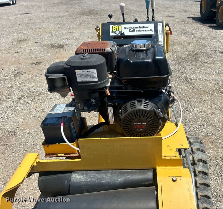 image for item EG0899 2017 Vermeer  RTX130 trencher