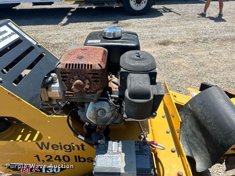 image for item EG0899 2017 Vermeer  RTX130 trencher