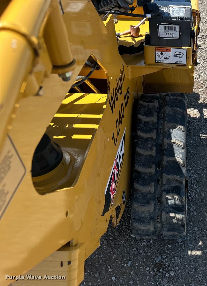 image for item EG0899 2017 Vermeer  RTX130 trencher