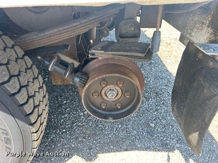 image for item EG0902 2013 Chevrolet  Silverado 2500HD Ext. Cab utility bed pickup truck