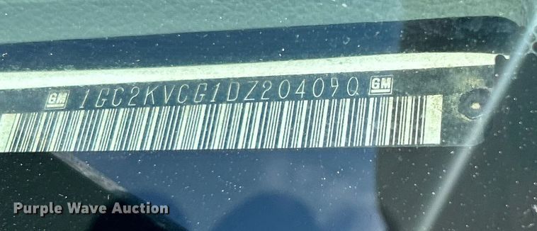 image for item EG0902 2013 Chevrolet  Silverado 2500HD Ext. Cab utility bed pickup truck