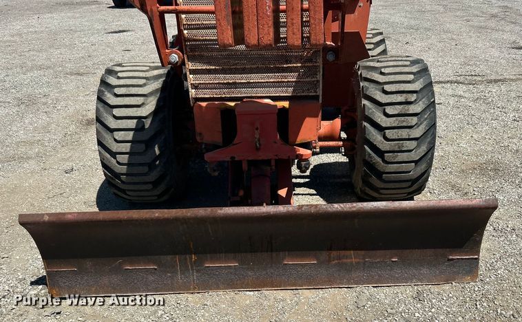 image for item EG0903 1985 Ditch Witch 4010 trencher