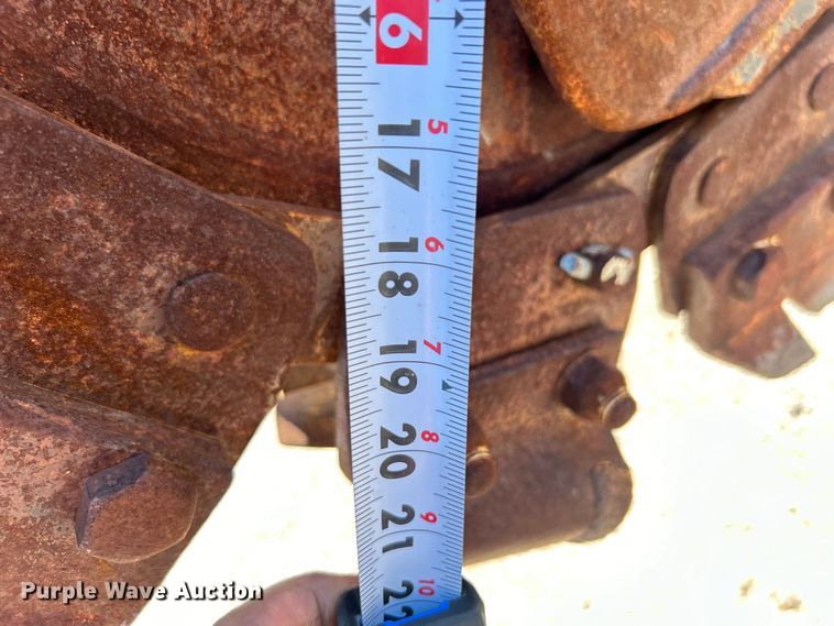 image for item EG0903 1985 Ditch Witch 4010 trencher