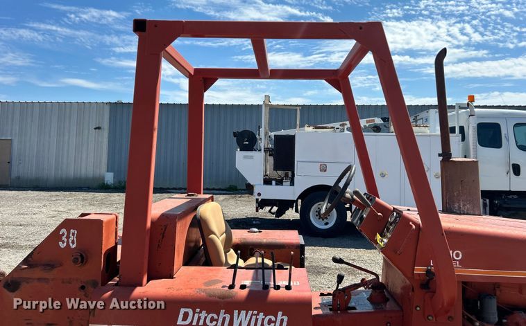 image for item EG0903 1985 Ditch Witch 4010 trencher
