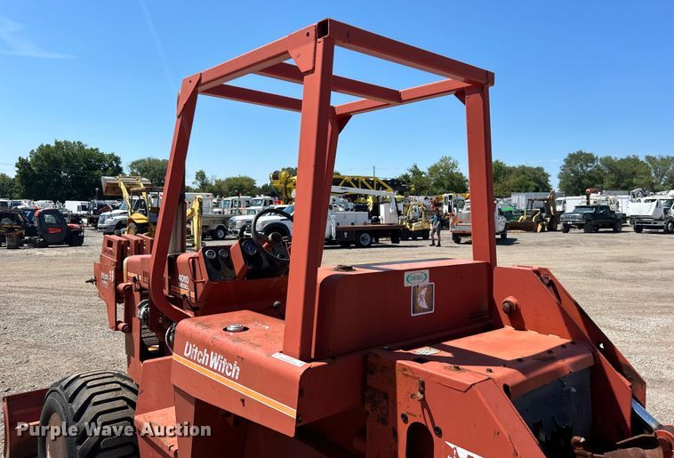 image for item EG0903 1985 Ditch Witch 4010 trencher